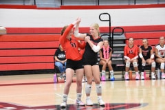 Whitley-Volleyball-Scrimmage3